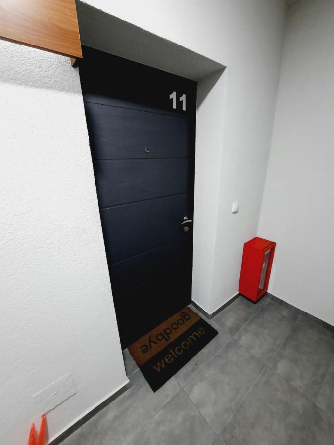 Apartman Kristal Сремська Митровиця Екстер'єр фото