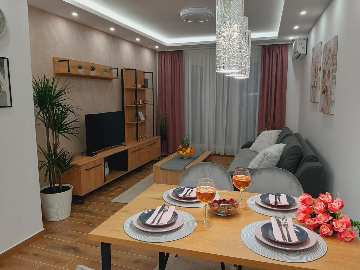 Apartman Kristal Сремська Митровиця Екстер'єр фото
